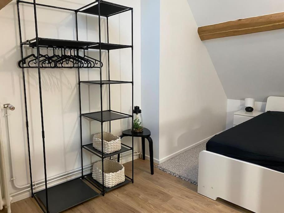 Appart Renove En Duplex Avec Terrasse Et Garage Bouleurs Bagian luar foto